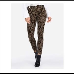 Express Mid Rise Leopard Ankle Jean Legging - 8R
